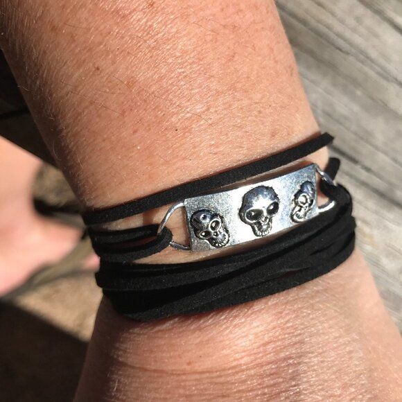 Tie Wrap Skull Silver Bracelet Cuff Yoga Boho Biker Gothic - Picture 7 of 9